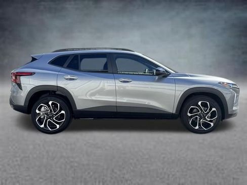 New 2026 Chevrolet Trax RS w/ Driver Confidence Package image 4