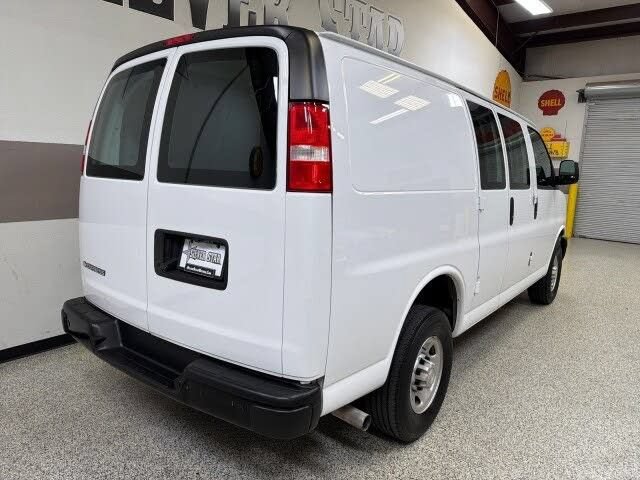 Used 2022 Chevrolet Express 2500 w/ Driver Convenience Package RWD image 36