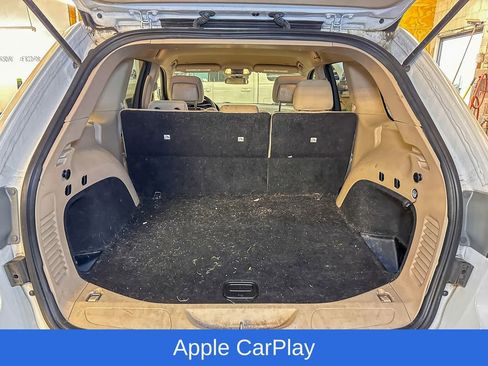 Used 2018 Jeep Grand Cherokee Laredo image 9