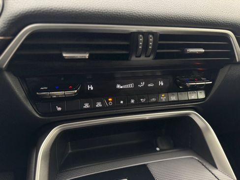 Used 2024 MAZDA CX-90 3.3 Turbo w/ Preferred Plus image 59