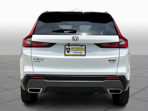 Used 2024 Honda CR-V Sport Touring image 4