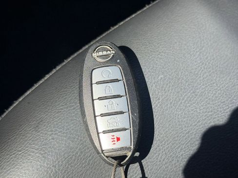 Used 2025 Nissan Altima 2.5 SR image 20