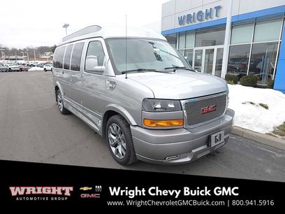 Used 2022 GMC Savana 2500 w/ Enhanced Convenience Package