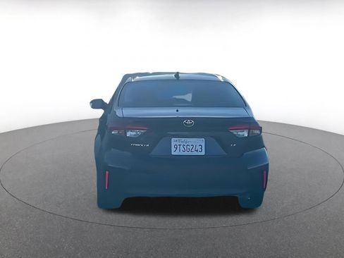 Used 2025 Toyota Corolla LE image 11