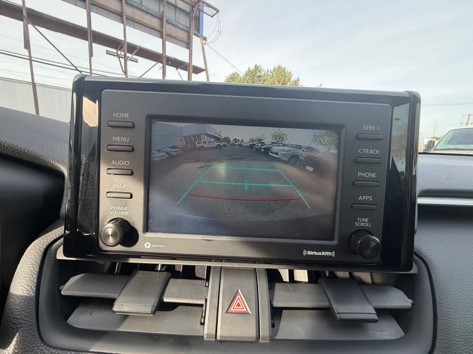 Used 2021 Toyota RAV4 LE w/ Carpet Mat Package (TMS) AWD/4WD image 37
