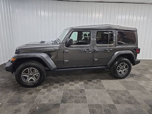 Used 2023 Jeep Wrangler Unlimited Sport AWD/4WD image 5