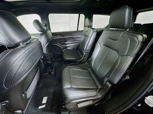 New 2026 Jeep Grand Cherokee L Limited AWD/4WD image 25