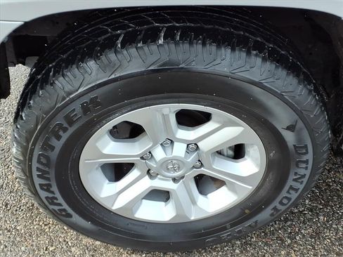 Used 2024 Toyota 4Runner SR5 Premium image 10