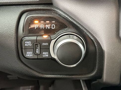 Used 2020 RAM 1500 Big Horn AWD/4WD image 19