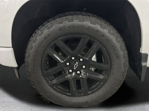 Used 2023 Chevrolet Silverado 1500 RST w/ Z71 Off-Road Package image 28