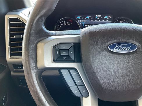 Used 2020 Ford F150 King Ranch w/ Equipment Group 601A Luxury RWD image 24