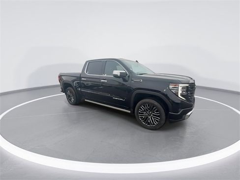 Used 2022 GMC Sierra 1500 Denali Ultimate image 2