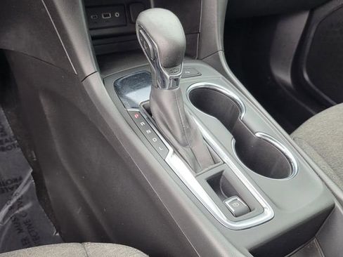 Used 2022 Chevrolet Equinox LT image 21