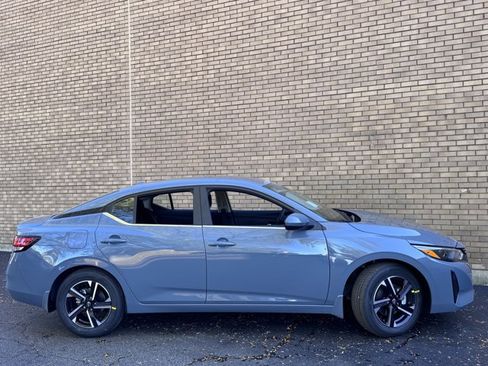New 2025 Nissan Sentra SV w/ All-Weather Package image 7