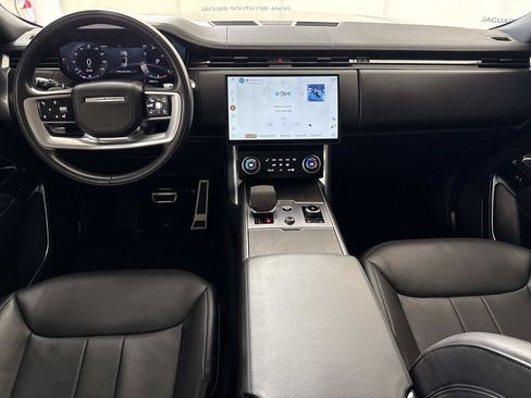 Used 2023 Land Rover Range Rover SE AWD/4WD image 16