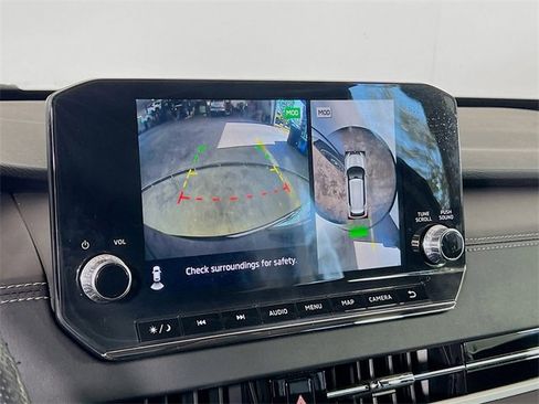 Used 2022 Mitsubishi Outlander SE image 14