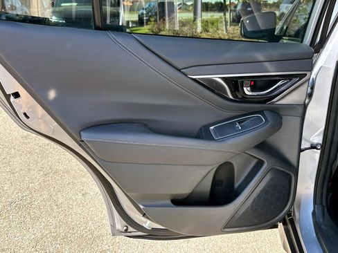 Used 2022 Subaru Outback Limited w/ Popular Package #2 image 14