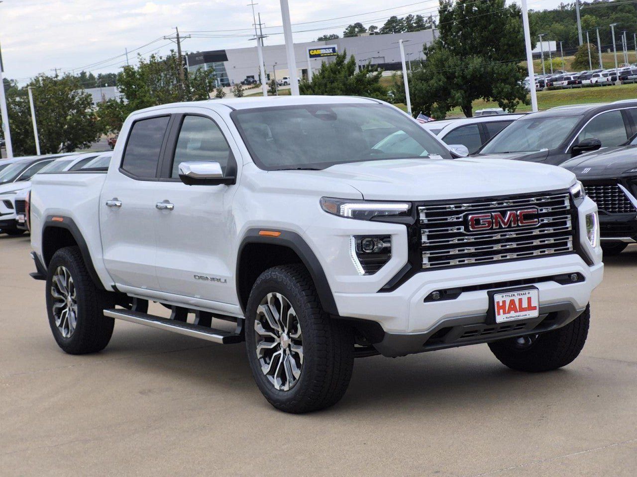 New 2026 GMC Canyon Denali AWD/4WD image 1