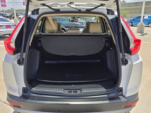 Used 2019 Honda CR-V Touring image 13