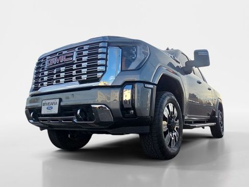 Used 2024 GMC Sierra 2500 Denali w/ Denali Reserve Package image 26