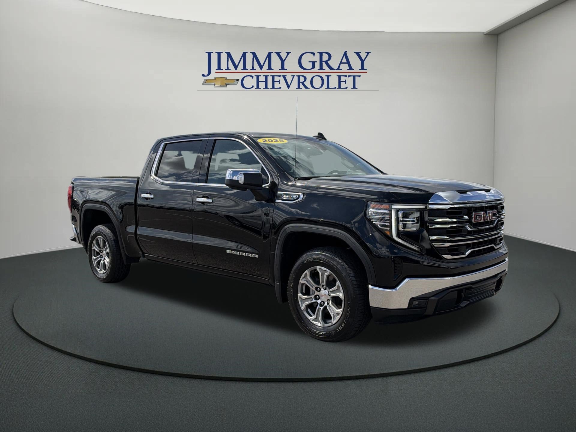 Used 2025 GMC Sierra 1500 SLT RWD image 7