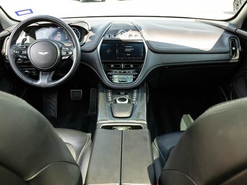 Used 2022 Aston Martin DBX AWD/4WD image 44