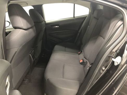 Used 2020 Toyota Corolla LE image 25