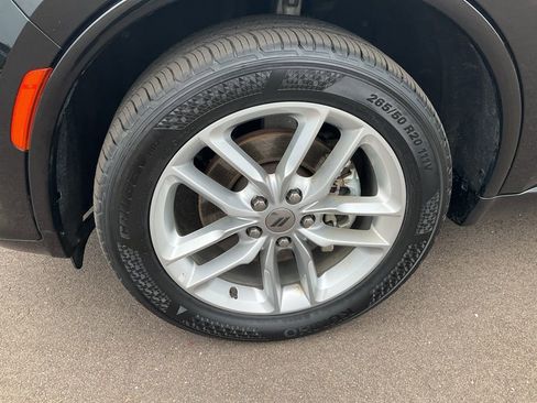 Used 2023 Dodge Durango GT image 38