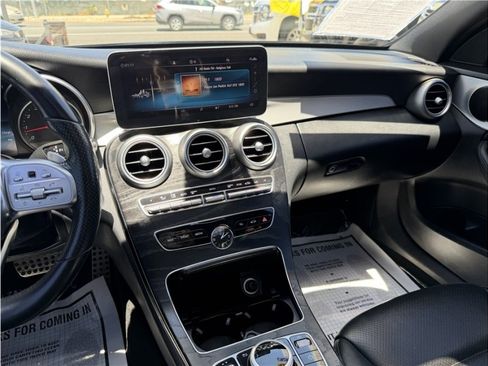 Used 2019 Mercedes-Benz C 300 Sedan image 41