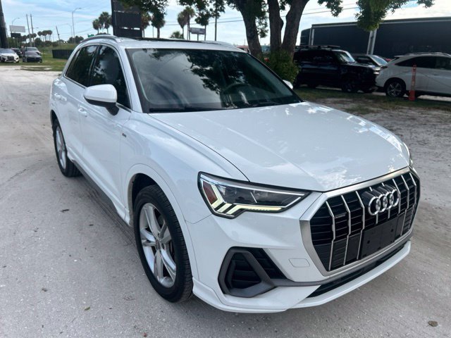 Used 2020 Audi Q3 2.0T Premium Plus AWD/4WD image 1