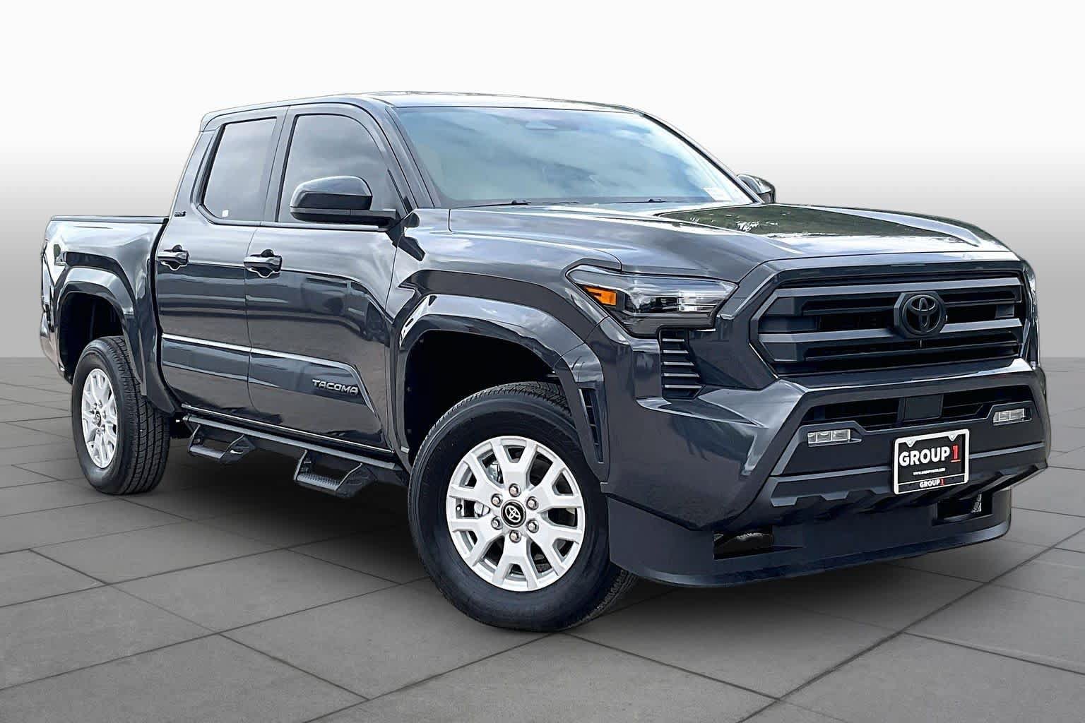 Used 2026 Toyota Tacoma SR5 RWD image 3