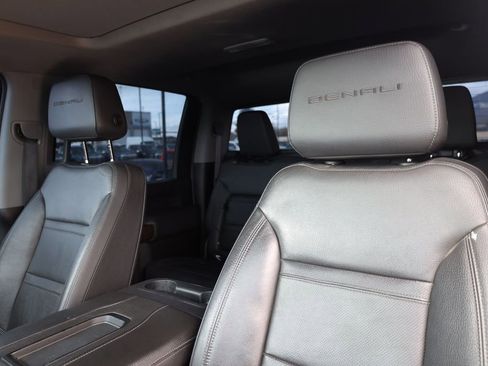 Used 2020 GMC Sierra 2500 Denali w/ Denali Ultimate Package AWD/4WD image 16