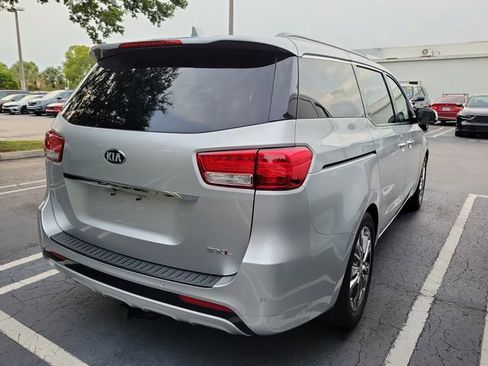 Used 2016 Kia Sedona SX Limited FWD image 6