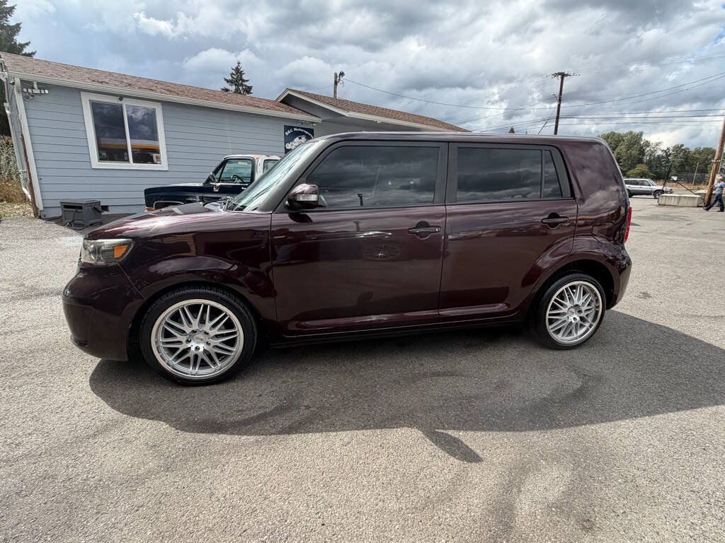 Used 2009 Scion xB FWD image 29