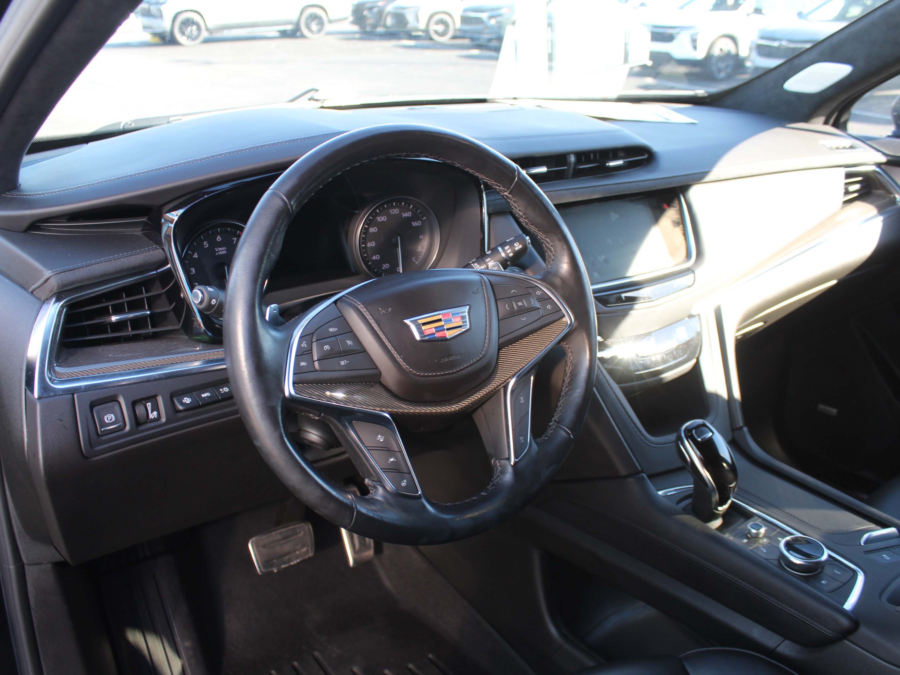 Used 2024 Cadillac XT5 Sportv w/ Platinum Package AWD/4WD image 15