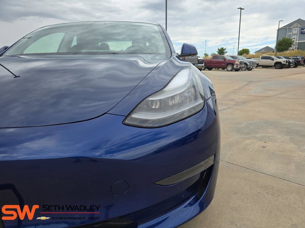 Used 2022 Tesla Model 3 Performance AWD/4WD image 32