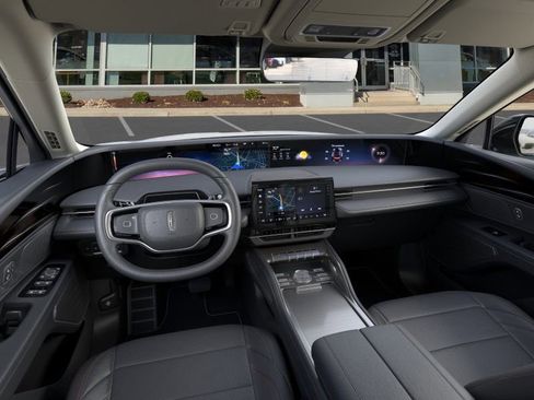 New 2026 Lincoln Nautilus Premier image 9