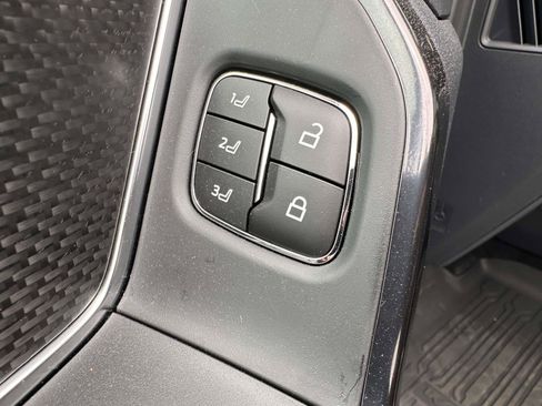 Used 2025 Ford F150 Raptor w/ Equipment Group 803A Raptor R AWD/4WD image 10