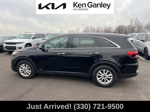Used 2019 Kia Sorento LX w/ LX V6 Convenience Package image 8