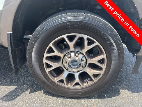 Used 2020 Ford F350 King Ranch w/ FX4 Off-Road Package image 37