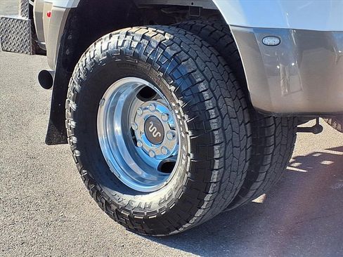 Used 2022 Ford F350 King Ranch w/ King Ranch Ultimate Package image 9