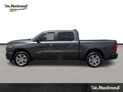 New 2026 RAM 1500 4x4 Crew Cab image 8