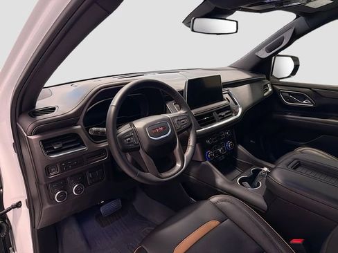 Used 2024 GMC Yukon XL AT4 w/ Max Trailering Package image 9