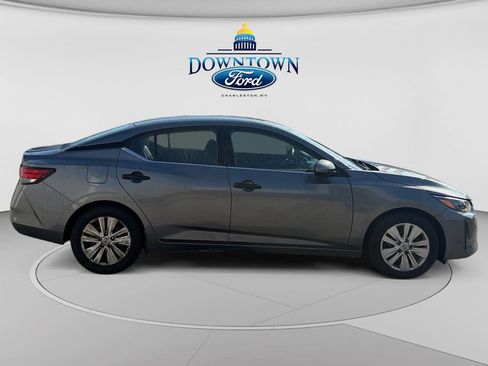 Used 2024 Nissan Sentra S FWD image 2