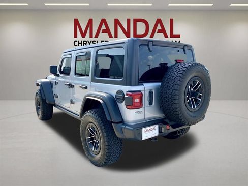 Used 2024 Jeep Wrangler Unlimited Sport AWD/4WD image 8