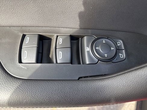 Used 2020 Chevrolet Blazer LT image 24