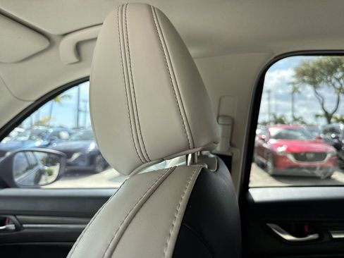 Used 2023 MAZDA CX-5 AWD 2.5 S w/ Premium Plus Pkg image 17