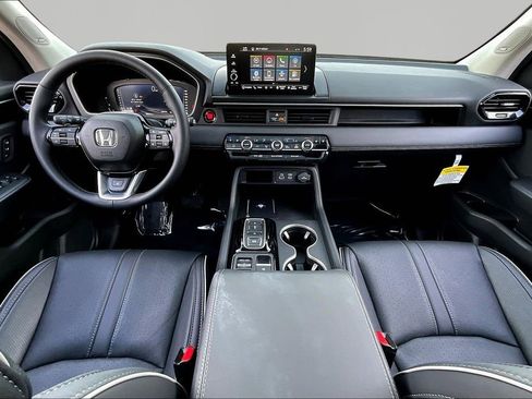 Certified 2025 Honda Pilot Elite image 7
