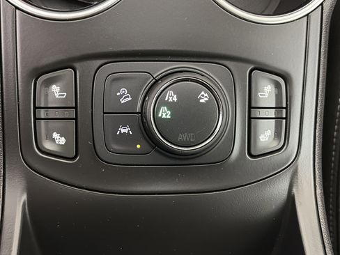 Certified 2024 GMC Terrain SLT image 26