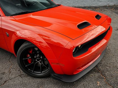 Used 2022 Dodge Challenger SRT Hellcat Redeye image 7